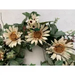 Glitzhome 24 in. Artificial Green Wreath with White Cream Sunflowers and Silk Leaves thumbnail 3
