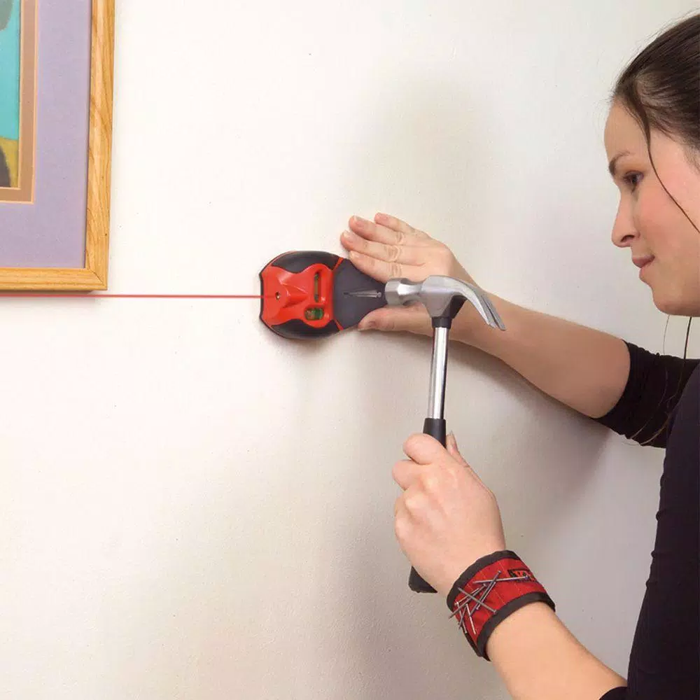 Kapro Pro Laser Nail Gripper Line Laser Level with Magnetic Wristband and Rubber Grip