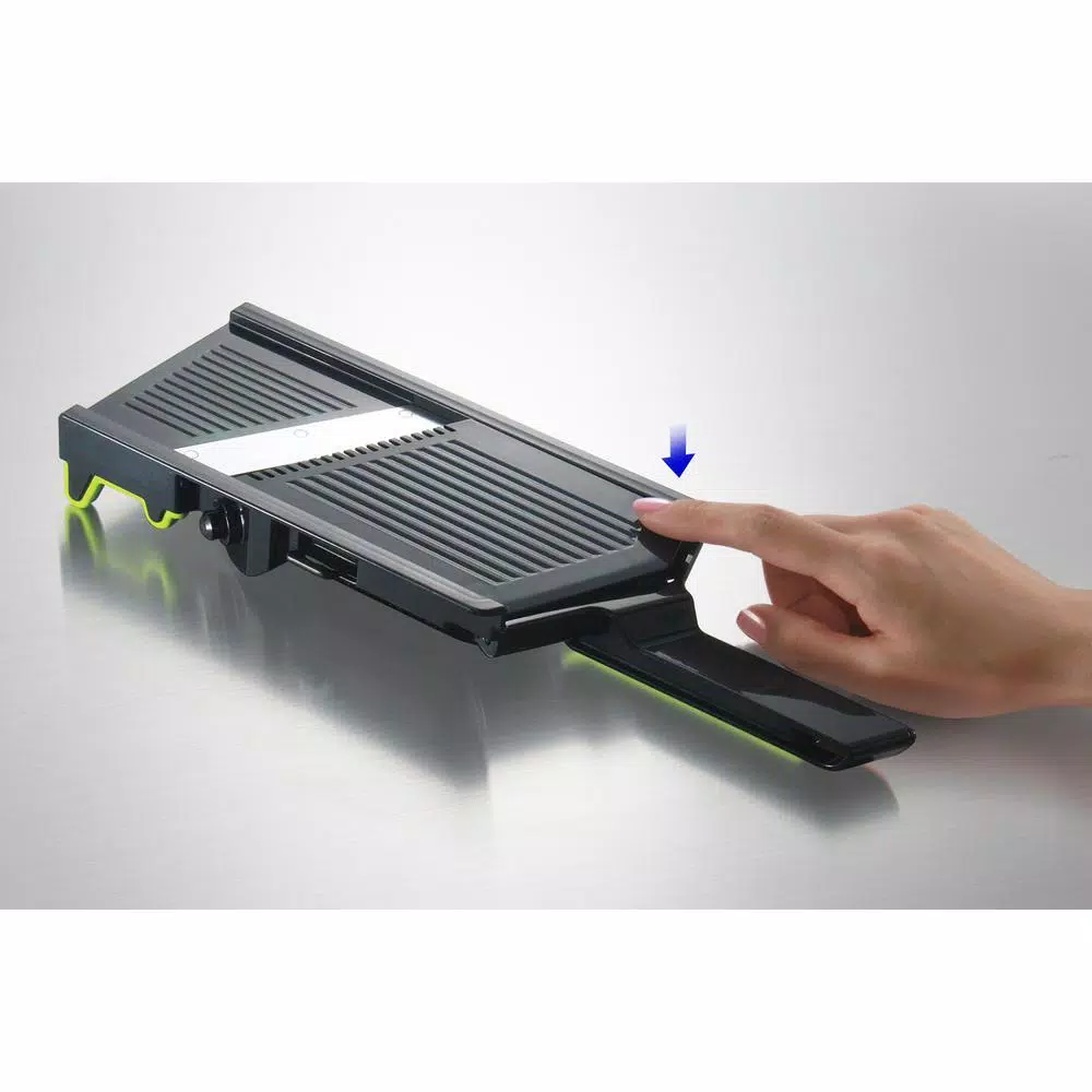 Simposh Handheld Mandoline Slicer with Julienne Blades and Adjustable Thickness Settings