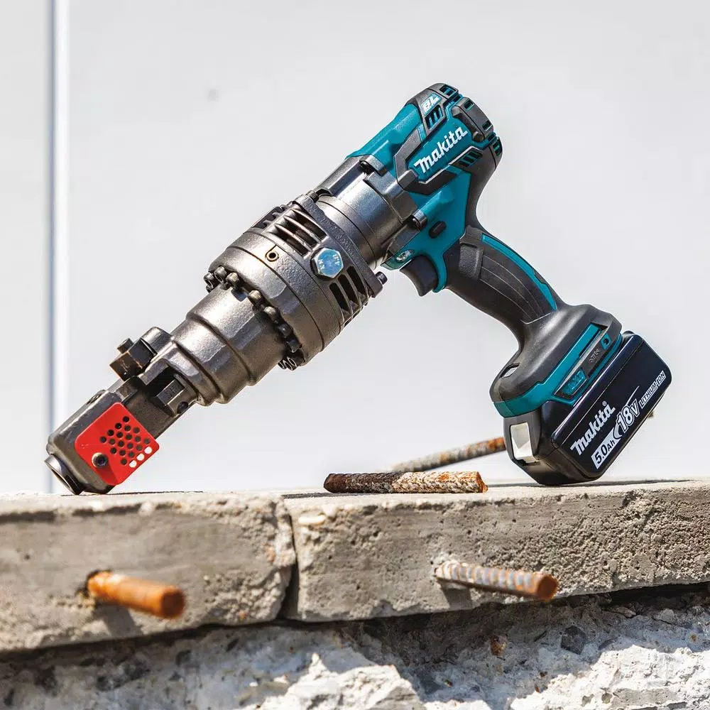 Makita 18V LXT Brushless Cordless Rebar Cutter Kit with 5.0 Ah Battery and Charger