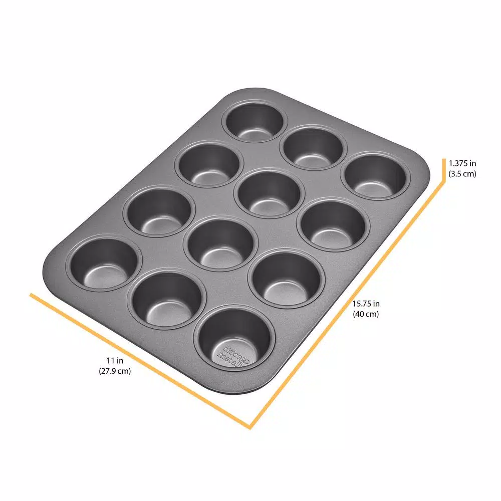Chicago Metallic Commercial II 12-Cup Non-Stick Muffin Pan, Aluminized Steel