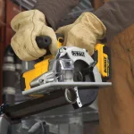 DEWALT DCS373P2 20V MAX Cordless 5-1/2 in. Metal Cutting Circular Saw Kit with (2) 5.0 Ah Batteries thumbnail 9