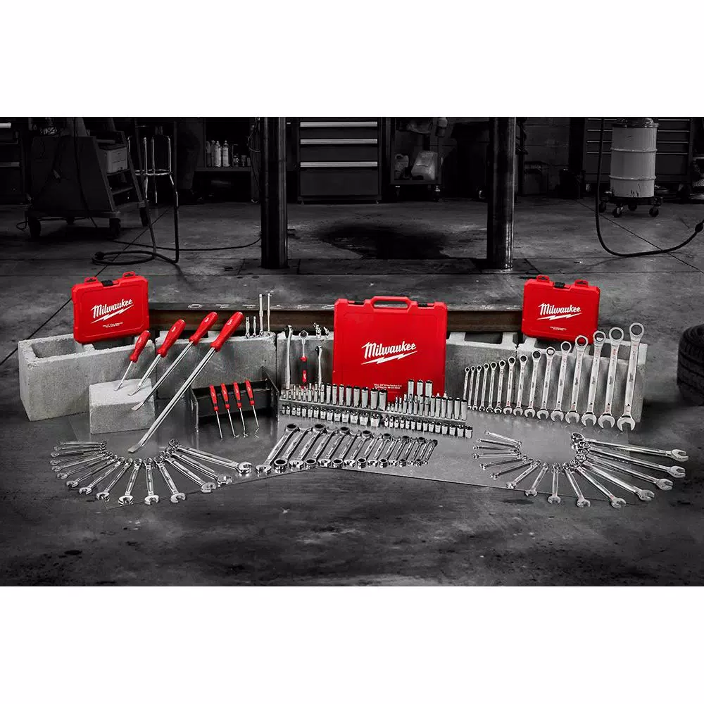 Milwaukee 191-Piece Mechanic Tool Set with Ratcheting Wrenches and FOUR FLAT Sockets