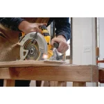 DEWALT 20V MAX XR Brushless 7-1/4 in. Cordless Circular Saw with 5.0Ah Battery thumbnail 13