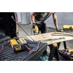 DEWALT DXAEPI1000 1000-Watt Professional Power Inverter with LCD Display thumbnail 2