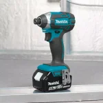 Makita 18V LXT Lithium-Ion Battery & Rapid Optimum Charger Starter Kit with Bonus 1/4 in. Cordless Impact Driver thumbnail 4