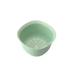 Brabantia 4-Piece Mixing Bowl Set with Colander, Juicer, and Measuring Jug thumbnail 3