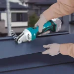 Makita 18V LXT Cordless 16-Gauge Compact Straight Shear, Tool Only thumbnail 2
