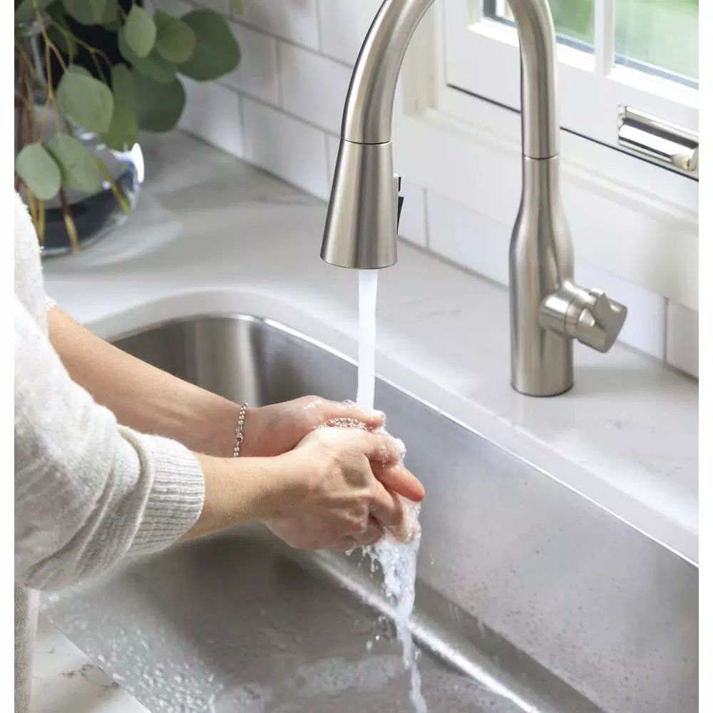 GE Smart 40,000 Grain Water Softener System with SmartSoft Technology