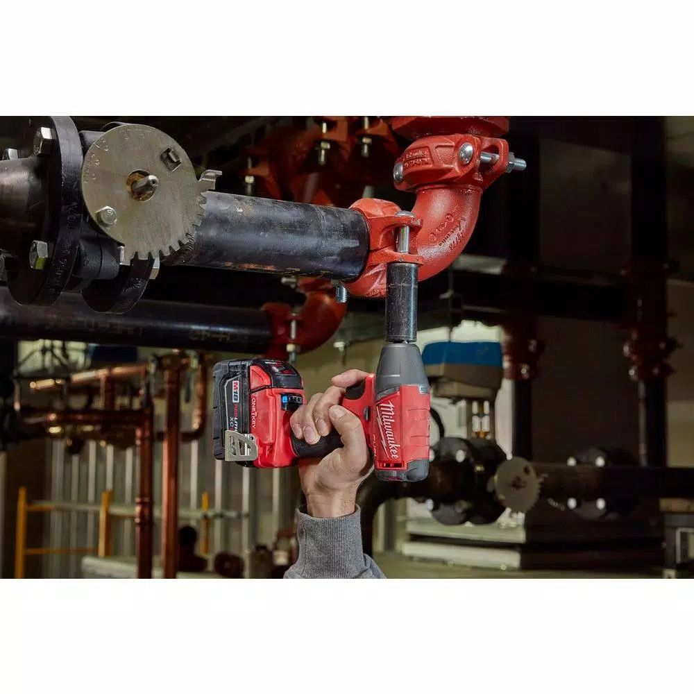 Milwaukee M18 FUEL ONE-KEY 1/2 in. Compact Impact Wrench Kit with 9-Piece Socket Set
