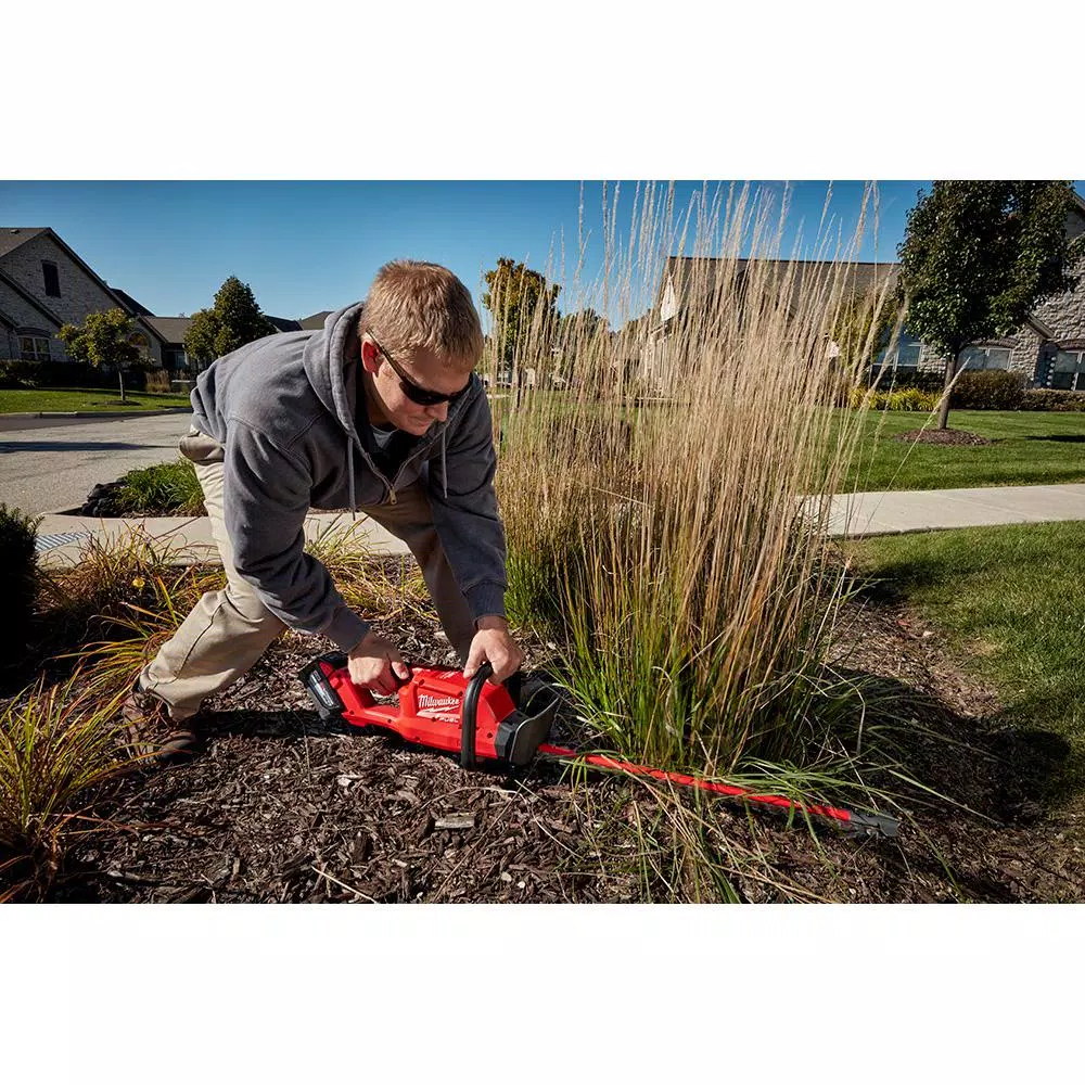 Milwaukee M18 FUEL 18V Brushless Cordless Hedge Trimmer 2-Pack (Tool-Only)