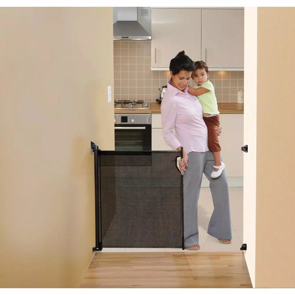 Dreambaby Retractable Indoor/Outdoor Safety Gate, Black, Fits up to 55 in.
