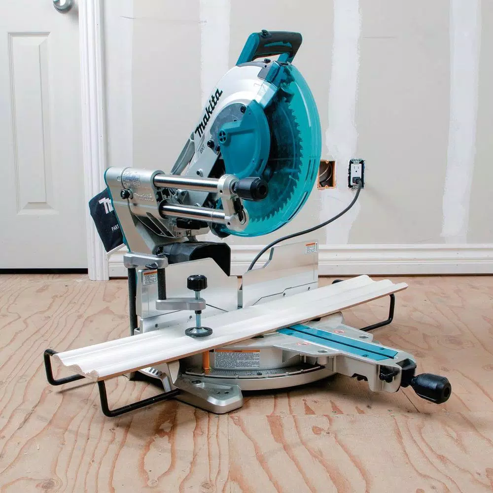 Makita 12 in. 15 Amp Dual-Bevel Sliding Compound Miter Saw with Laser & AF601 16-Gauge Finish Nailer Bundle