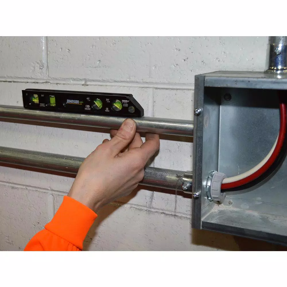 Johnson 9 in. Magnetic Billet Aluminum Torpedo Level with V-Groove
