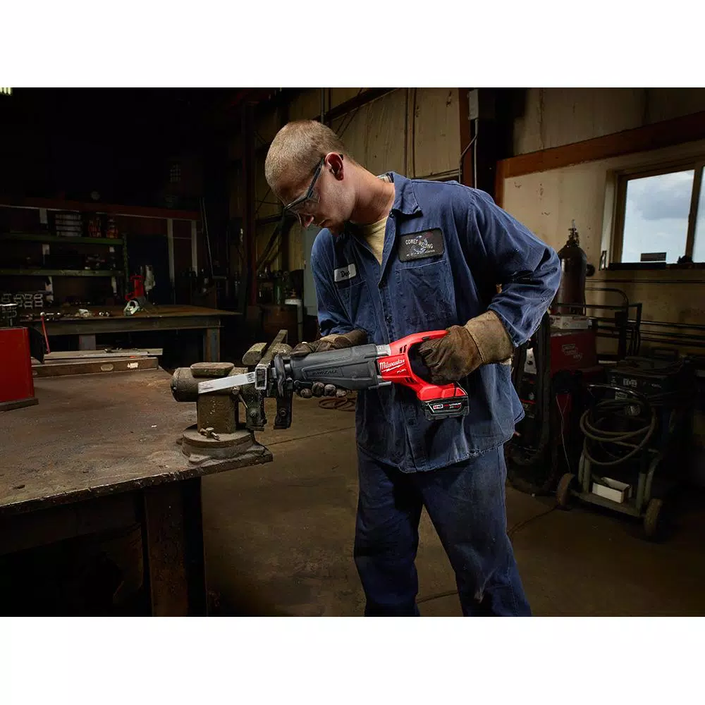 Milwaukee 61-Piece SAWZALL Metal Cutting Reciprocating Blade & SHOCKWAVE Impact Driver Bit Set