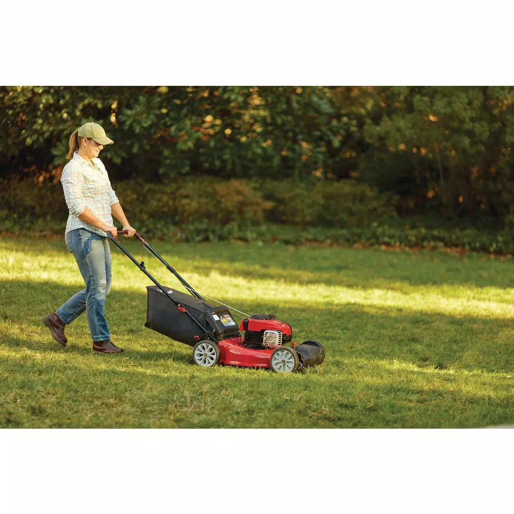 Troy-Bilt TB200 21 in. Self-Propelled Gas Lawn Mower with Briggs & Stratton 140cc Engine