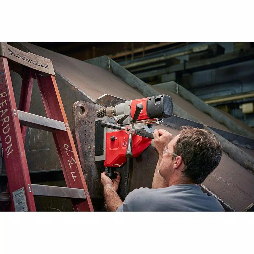 Milwaukee 13 Amp 1-5/8 in. Magnetic Drill Kit with 2-Speed Gearbox