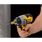 DEWALT MAXFIT 32-Piece Screwdriving Set with 10X Magnetic Screw Lock System thumbnail 11