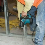 Makita 7 Amp 1-1/8 in. SDS-Plus Corded Rotary Hammer Drill with Hard Case thumbnail 3