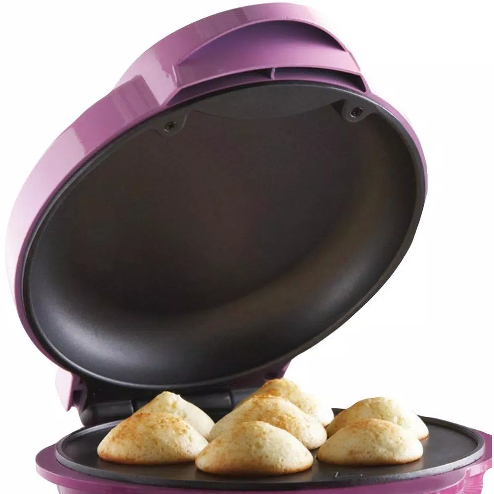 Brentwood Appliances TS-252 Mini Cupcake Maker, 7-Slot Nonstick Specialty Maker, Pink
