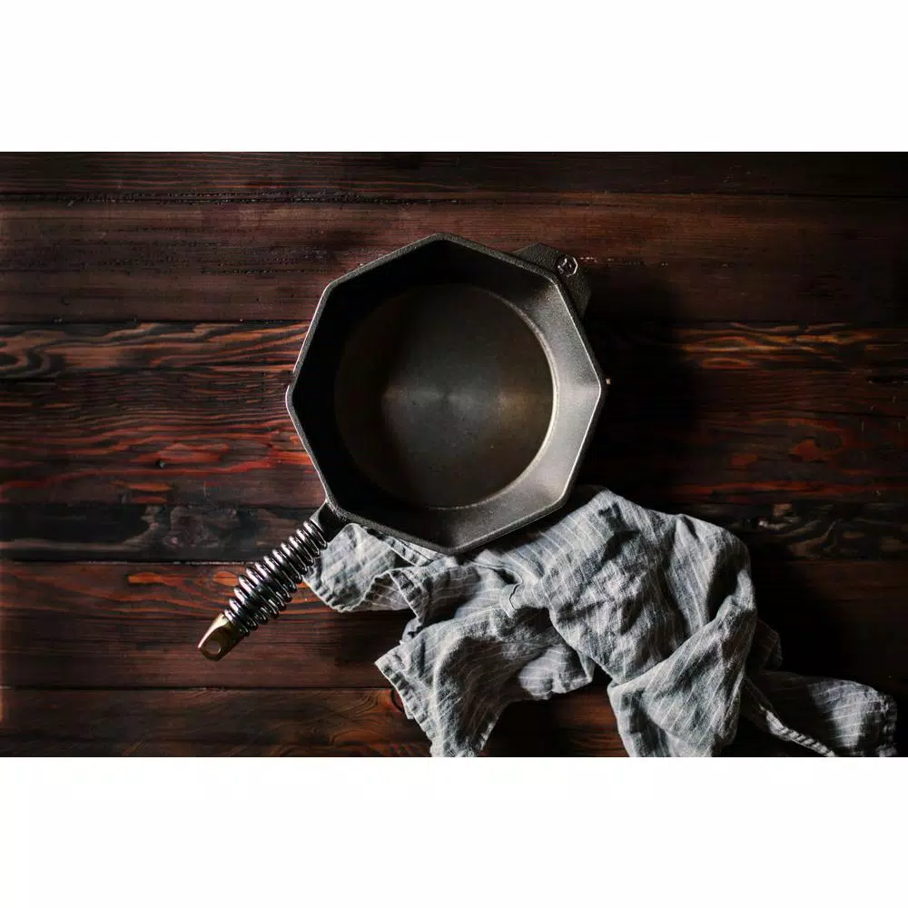 FINEX 8 in. Cast Iron Skillet with Stainless Steel Speed Cool Handle and Multi-Pour Design, Black