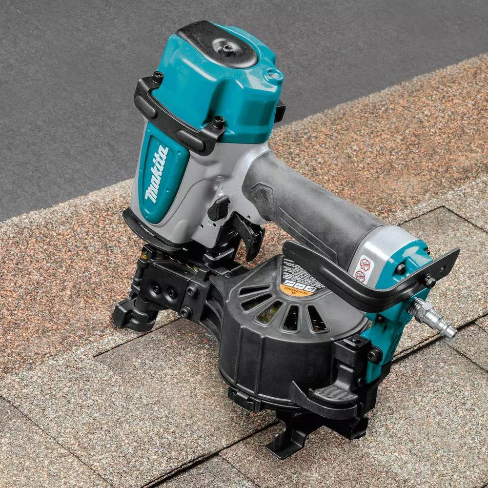 Makita AN454 15 Degree Pneumatic Coil Roofing Nailer, 1-3/4 in.