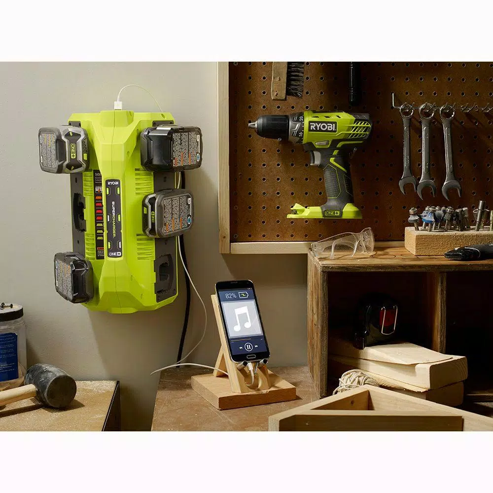 RYOBI 18V ONE+ 6-Port Dual Chemistry IntelliPort Supercharger with USB Port