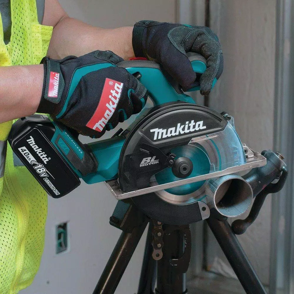 Makita 5-7/8 in. 32-Teeth Carbide-Tipped Metal Cutting Saw Blade