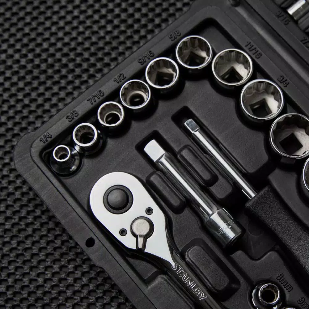 Stanley 68-Piece Mechanics Tool Set with 54-Tooth Pear Head Ratchet and 12-Point Sockets