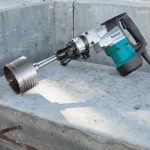Makita 1-9/16 in. 12 Amp Corded Spline Rotary Hammer Drill with Hard Case thumbnail 3