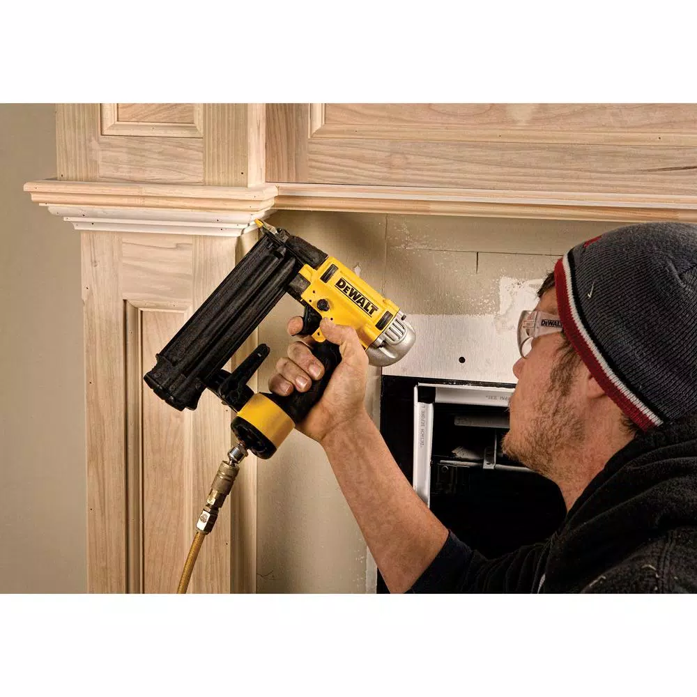 DEWALT 16-Gauge 2-1/2 in. Pneumatic Finish Nailer Kit with Bonus 18-Gauge Brad Nailer