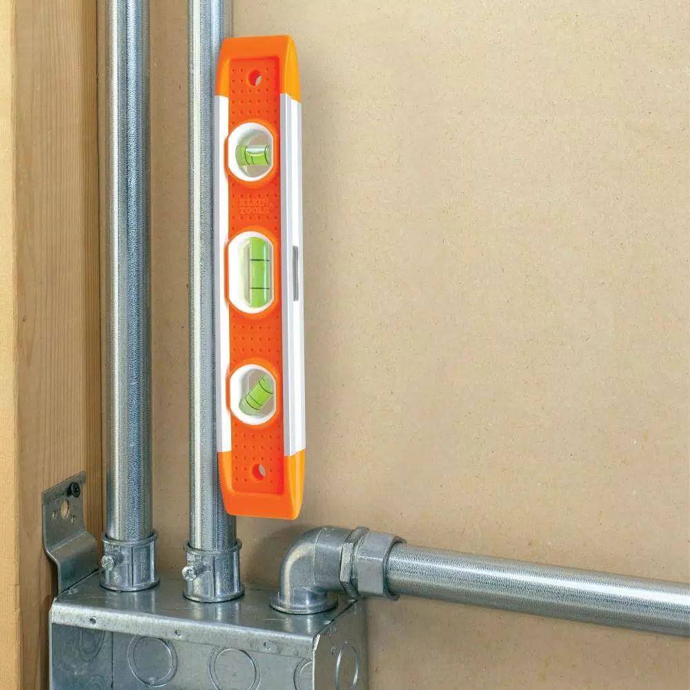 Klein Tools 9-Inch Magnetic Torpedo Level with High-Visibility Orange Body