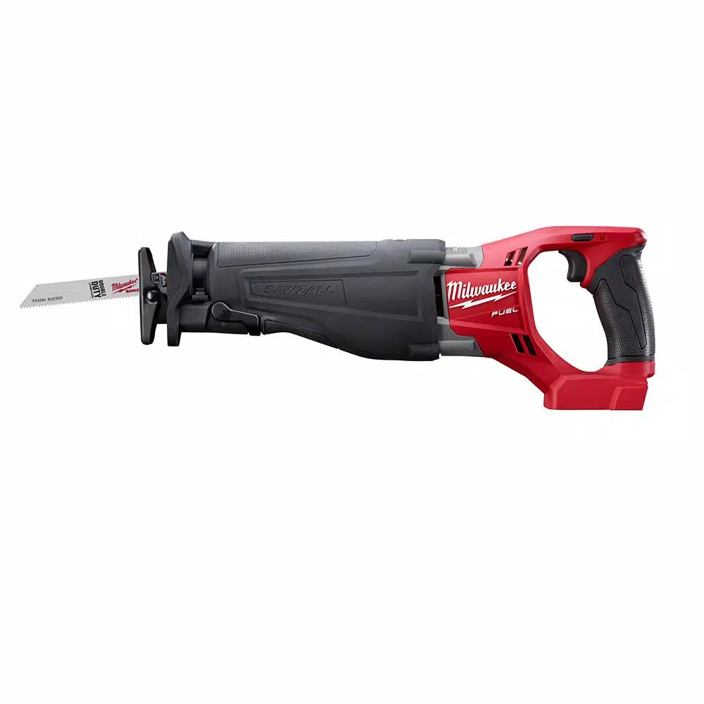 Milwaukee M18 FUEL 18V Brushless Reciprocating Saw Kit with 8.0 Ah Battery and Super Charger