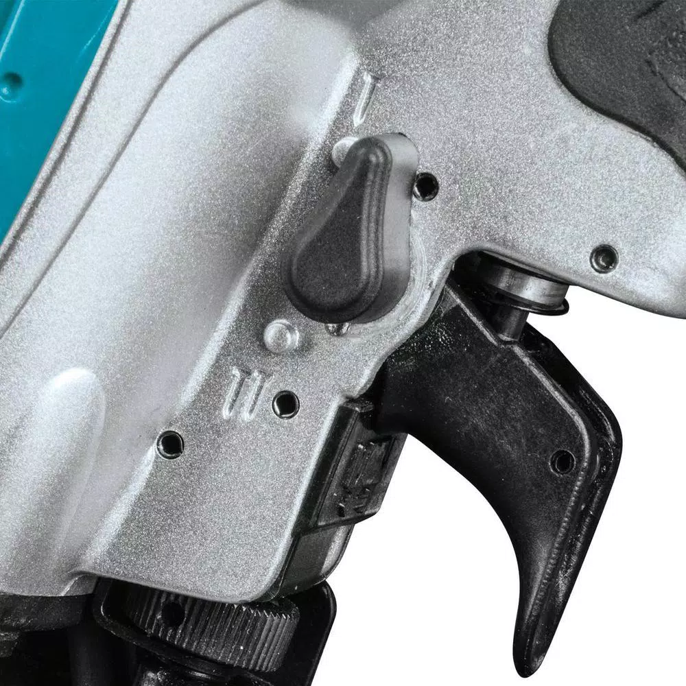 Makita AN454 15 Degree Pneumatic Coil Roofing Nailer, 1-3/4 in.