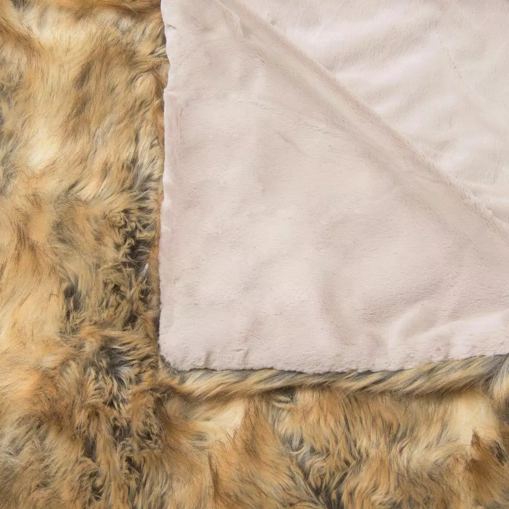 Best Home Fashion Amber Fox Faux Fur Throw Blanket, 58 in. x 60 in.