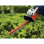 BLACK+DECKER BLACK & DECKER TR117 17 in. Corded Electric Hedge Trimmer, 3.2 Amp thumbnail 9