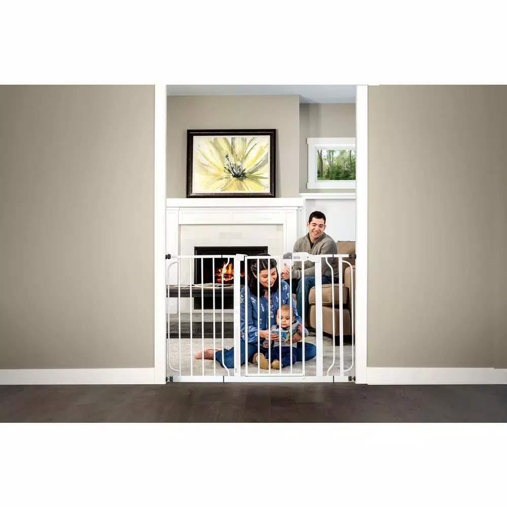 Regalo Easy Step Extra Wide Metal Walk Through Baby Gate, White