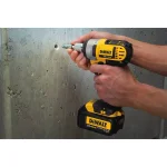 DEWALT 20V MAX XR 1 in. SDS Plus Rotary Hammer Kit with Dust Extractor, (2) 5 Ah Batteries & 1/2 in. Impact Wrench thumbnail 15