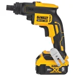 DEWALT 20V MAX XR Brushless Cordless Drywall Screwgun Kit with (2) 5.0 Ah Batteries & Charger thumbnail 2