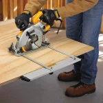 DEWALT DWS5100 12-Inch Dual-Port Folding Rip Guide for Circular Saws thumbnail 4