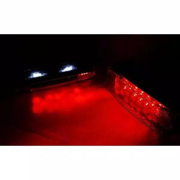 MaxxHaul 12V LED Submersible Rectangular Trailer Light Kit with All-Copper Wiring Harness