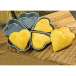 Fox Run Preferred Non-Stick Linked Heart Cake Pan, Carbon Steel thumbnail 2
