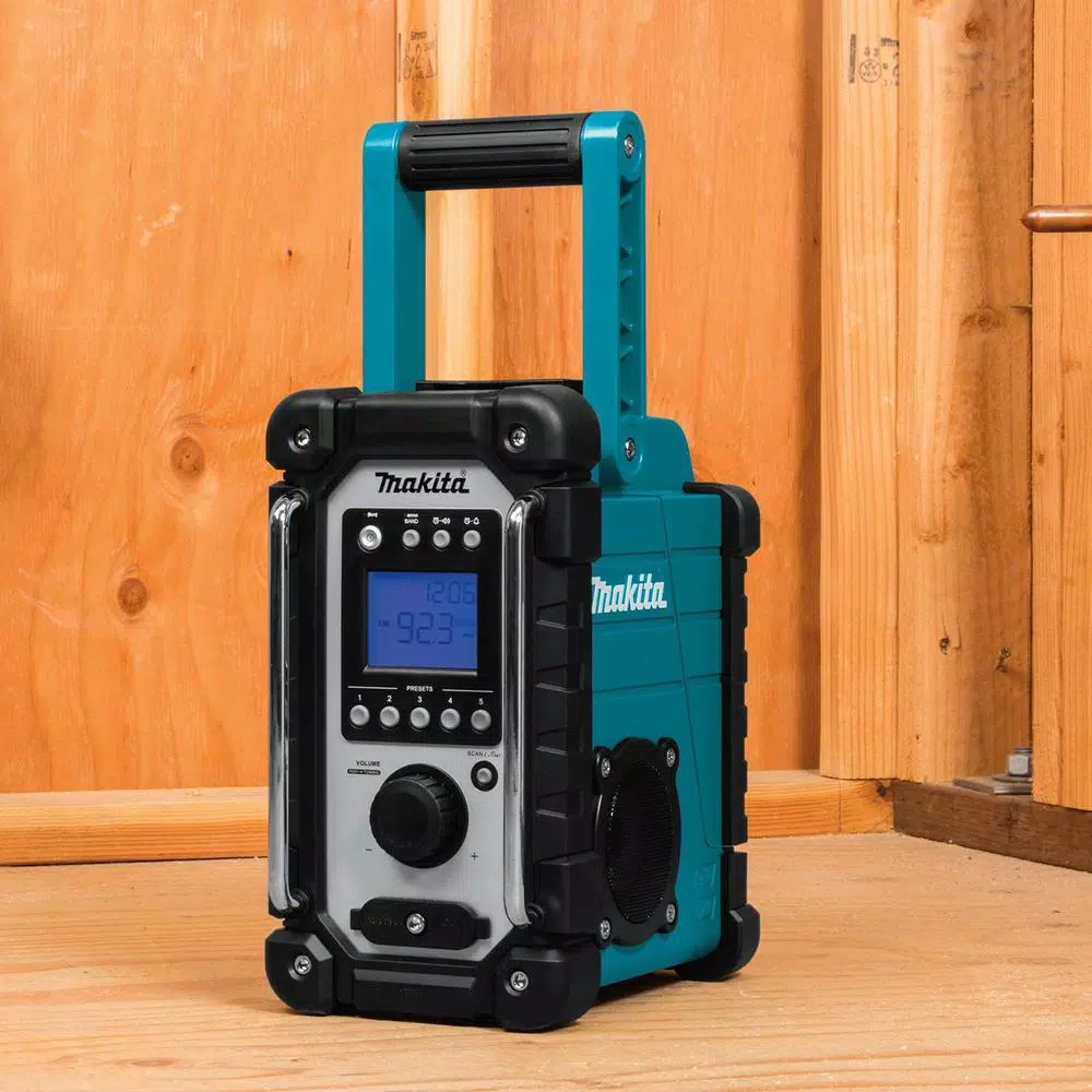 Makita 18V LXT Lithium-Ion Cordless Job Site Radio (Tool-Only)