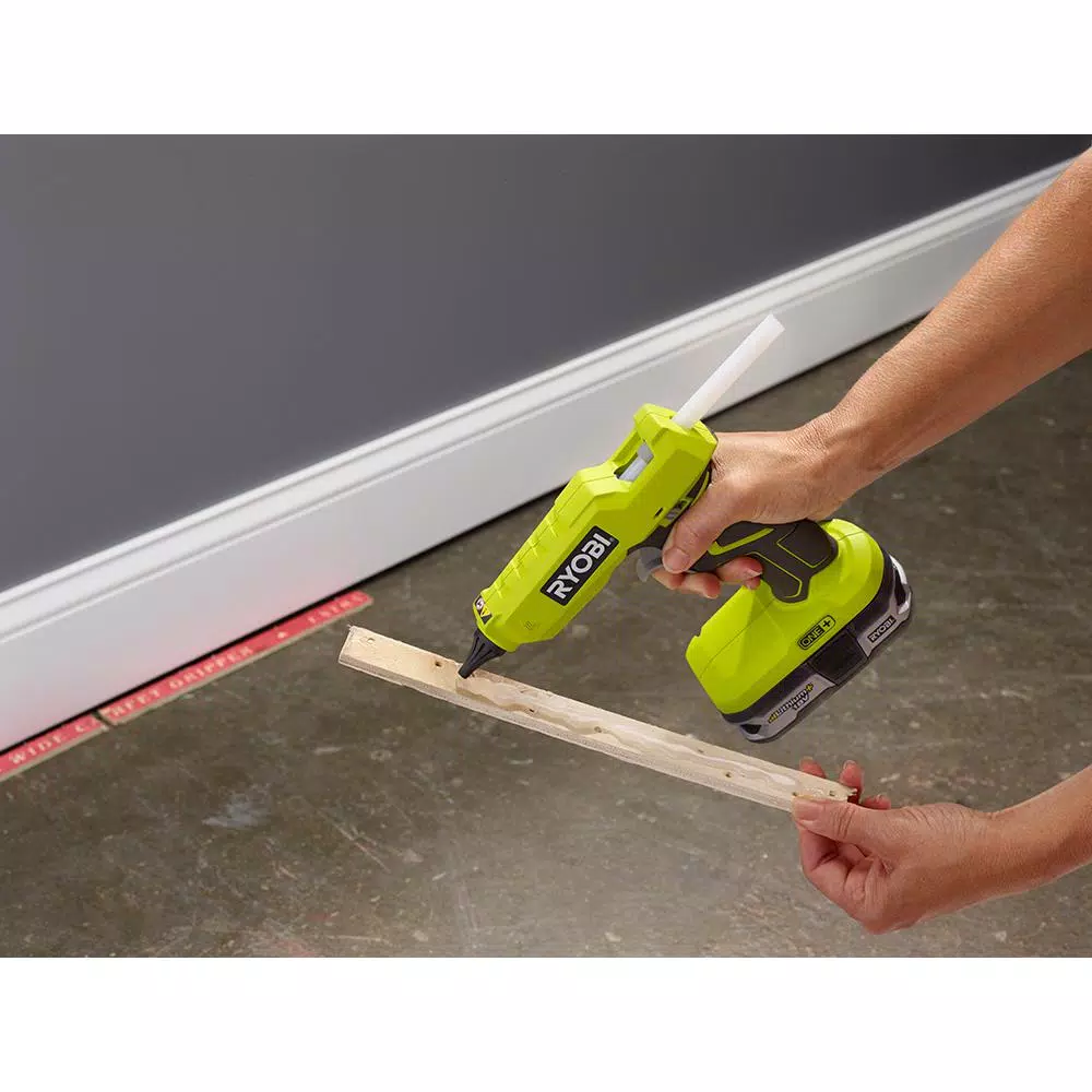 RYOBI 18V ONE+ Cordless Full Size Glue Gun Kit with 2.0 Ah Battery and Charger