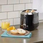 BLACK+DECKER 2-Slice Extra Wide Slot Toaster with Temperature Control, Black thumbnail 5