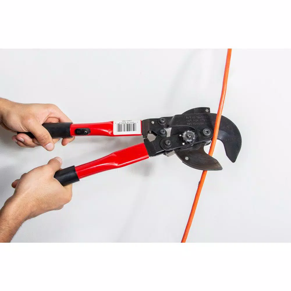 Gardner Bender Heavy Duty Ratcheting Cable Cutter for Copper and Aluminum up to 750 MCM