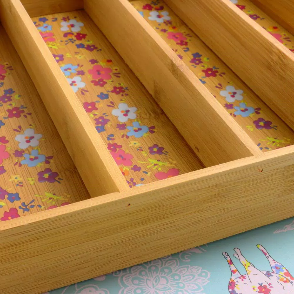 Urban Market Gibson's Urban Market Life on the Farm 5-Compartment Bamboo Utensil Tray