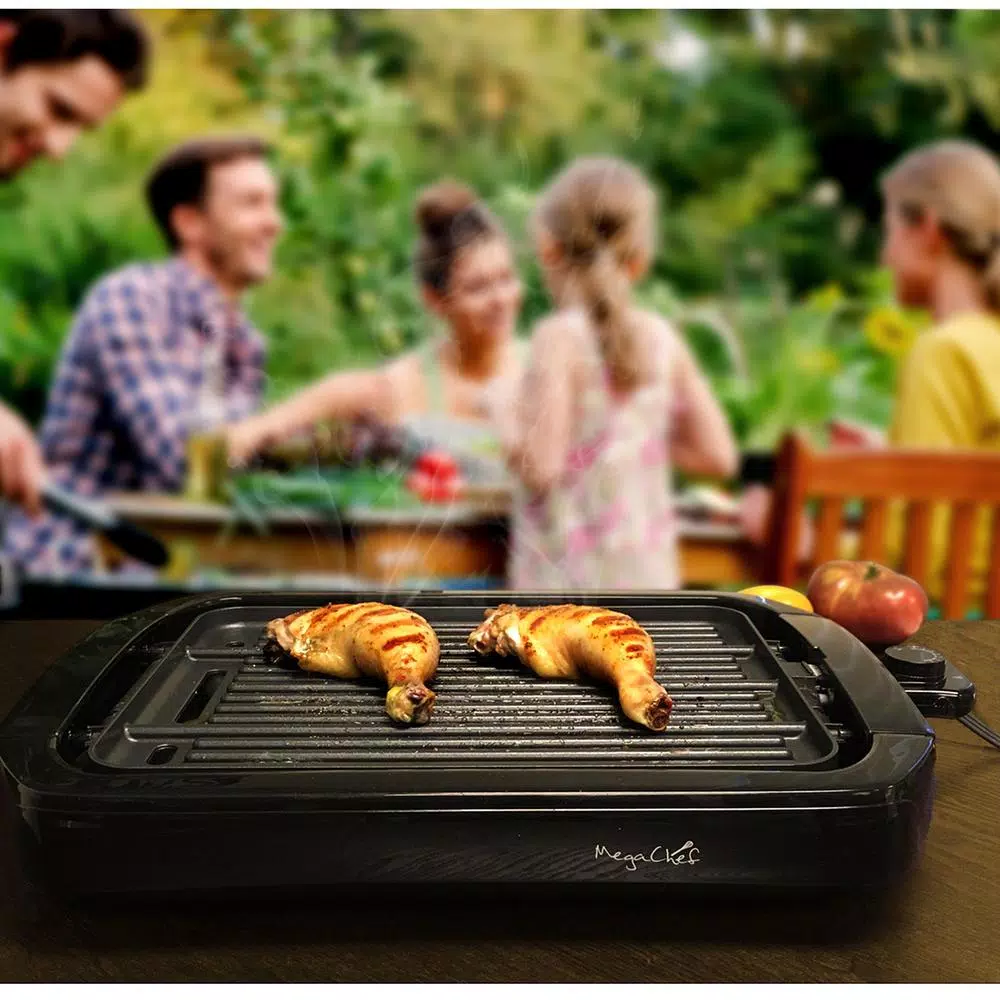 MegaChef 165 sq. in. Reversible Indoor Grill and Griddle, 1200W, Black