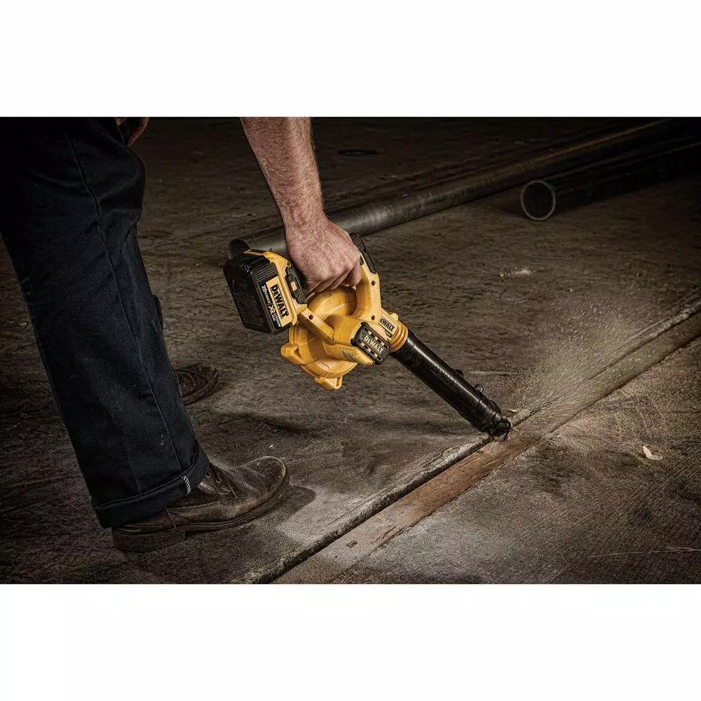 DEWALT 20V MAX Cordless Compact Jobsite Blower, 135 MPH, 100 CFM (Tool Only)