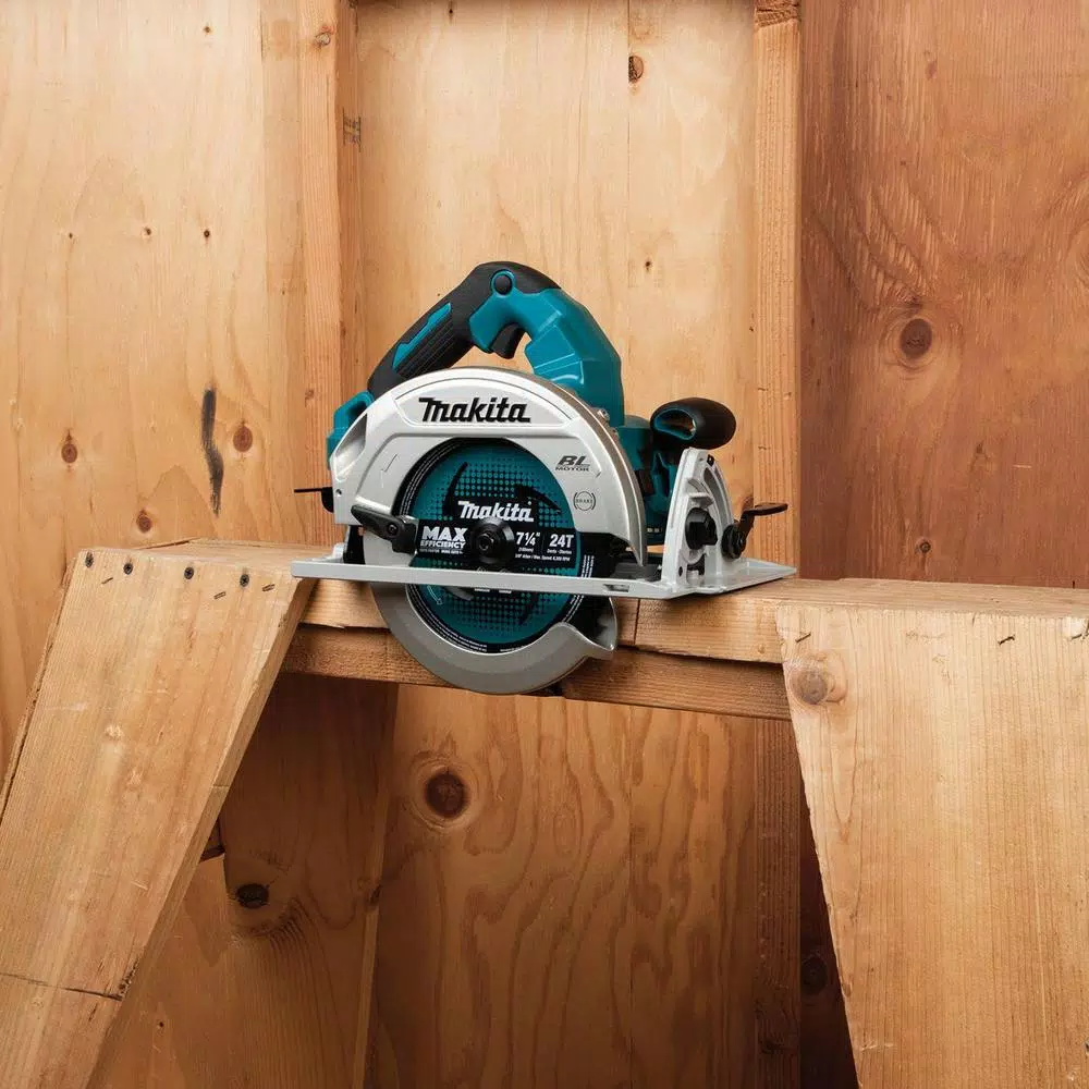 Makita 18V X2 LXT Brushless 7-1/4 in. Circular Saw (36V Equivalent) AWS Capable, Tool Only